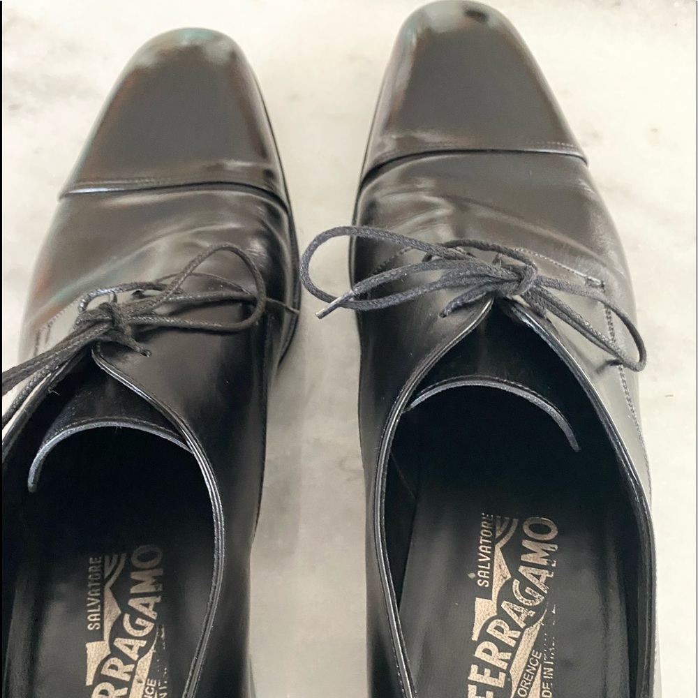 Salvatore Ferragamo men’s lace up shoe